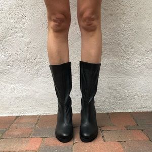 Won Hundred Black Leather Heel Boots